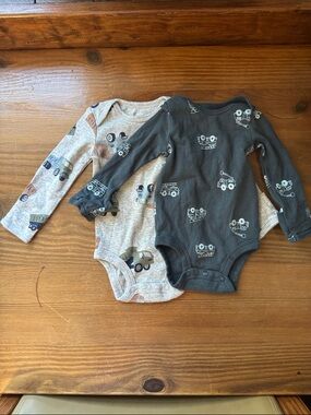 Set of 2 - Carter's Long-Sleeve Bodysuit - work trucks & fire trucks